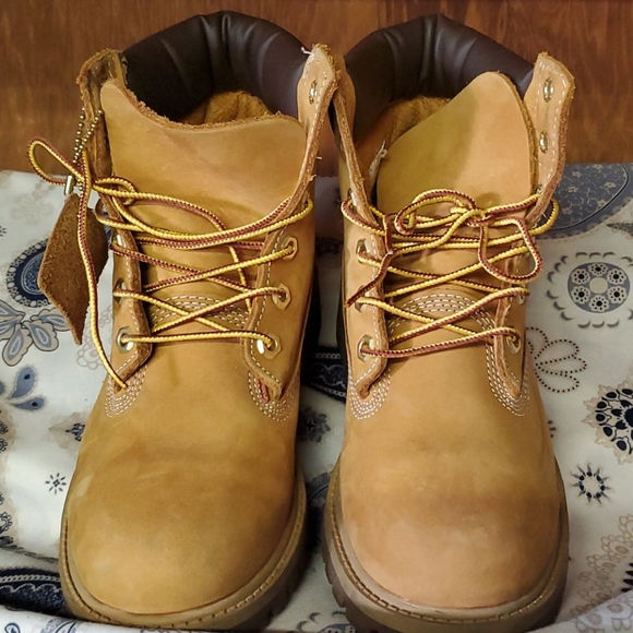 TIMBERLAND - Picture 5 of 8